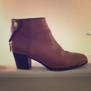 Coach Waldorf booties